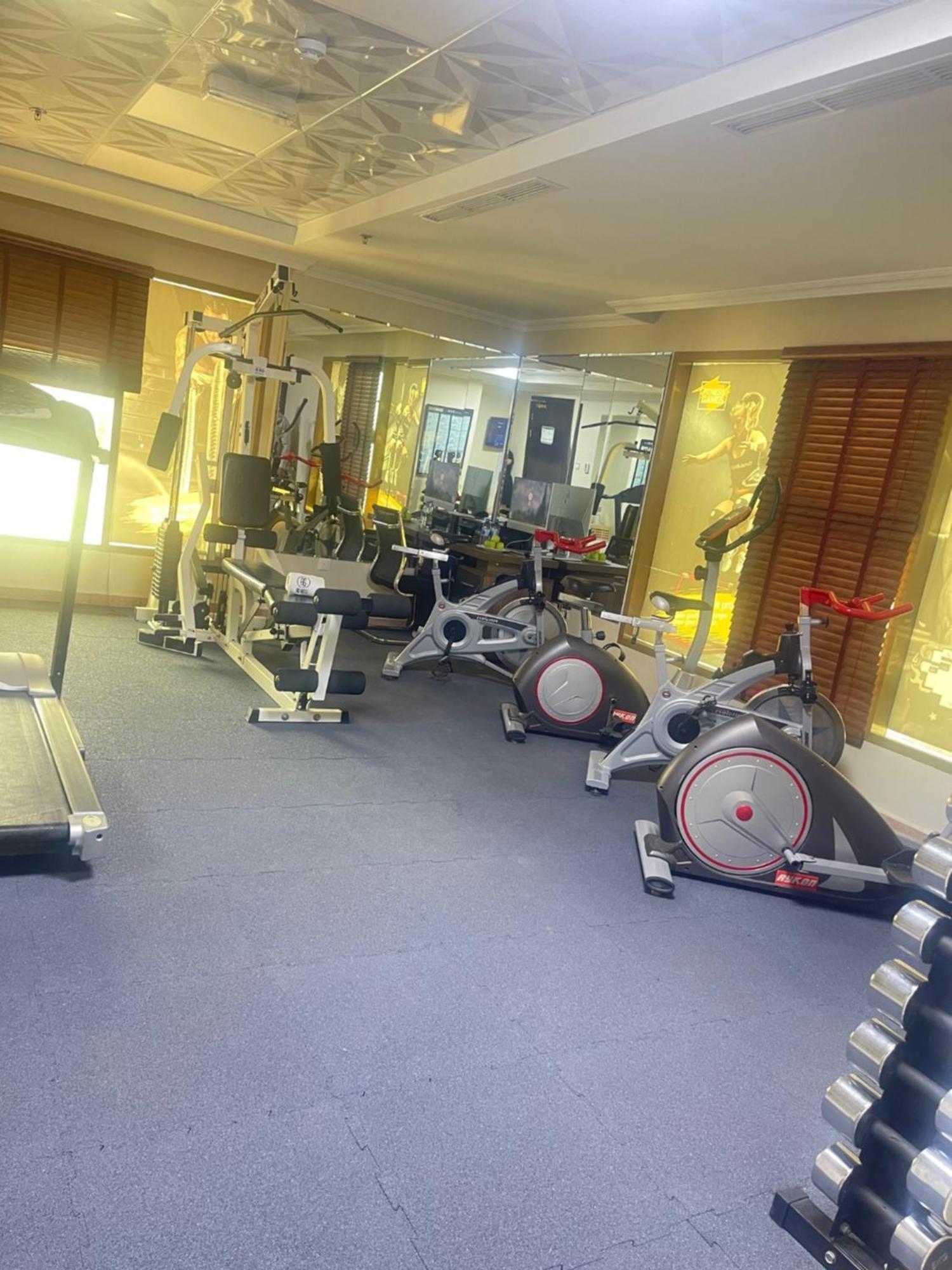 Ag Hotel Abu Dhabi Bagian luar foto