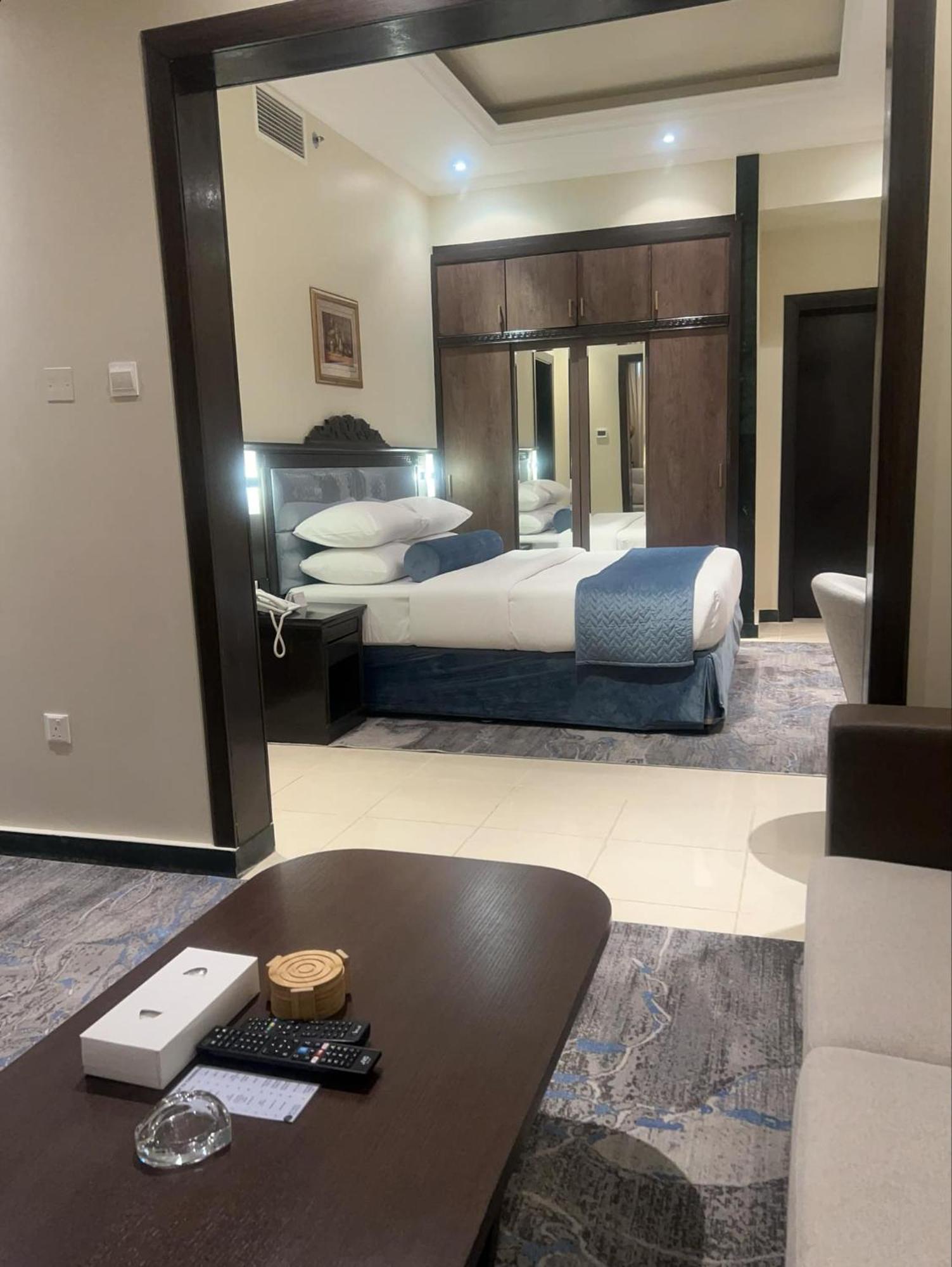Ag Hotel Abu Dhabi Bagian luar foto